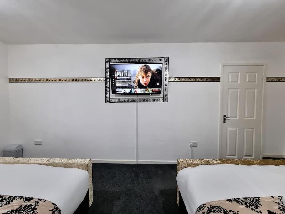 *C.Sani* Setup For Your Most Relaxed & Amazing Stay + Free Parking + Free Fast Wifi * リーズ エクステリア 写真
